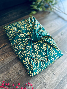 Papier Cadeau Réutilisable Emballage Furoshiki Coton Recyclé :  Sauvages en Vert Sapin (Taille M) 55x55 cm collection monochrome