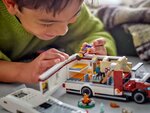 LEGO City - Camping-Car d'Aventures 60454 pour Enfants de 6 Ans et Plus