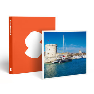SMARTBOX - Coffret Cadeau Croisière en catamaran au coucher du soleil pour 2 adultes et 2 enfants à La Rochelle - Sport & Aventure