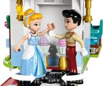 LEGO Disney - Château de Cendrillon et Calèche 43275 - Set de Construction Magique pour Enfants