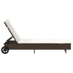 vidaXL Chaise longue avec roues et coussin marron résine tressée