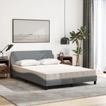 vidaXL Lit avec matelas Dover gris clair 140x190 cm tissu