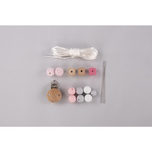 Kit: Chaînette de sucette rose 15 pièces Boite