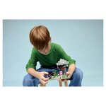 21586 Le Jardin pâle ® Minecraft
