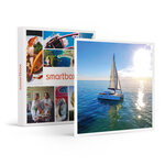 SMARTBOX - Coffret Cadeau Croisière en catamaran de 4h30 pour 2 à destination du fort Boyard -  Sport & Aventure