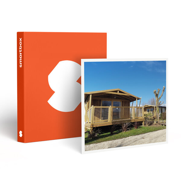 SMARTBOX - Coffret Cadeau Escapade de 3 jours en cabane lodge et bouteille de vin offerte près de La Rochelle - Séjour