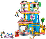 LEGO Friends Club-house de Heartlake City 42689  794 pièces dès 8 ans