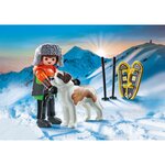 PLAYMOBIL 71741 - My Life Jeune garçon en raquettes avec son Saint Bernard