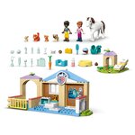 LEGO Friends Clinique vétérinaire 42696  141 pièces  2 mini-poupées et 5 animaux