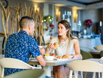 SMARTBOX - Coffret Cadeau 2 jours sur la Côte d’Azur avec spa et modelage à l’hôtel 4* Mercure Port-Fréjus -  Séjour