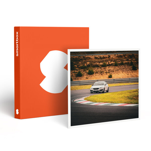 SMARTBOX - Coffret Cadeau Stage de pilotage : 6 tours sur le circuit du Mas du Clos en Cupra Leon ou en BMW Superberline 2.0 -  Sport & Aventure