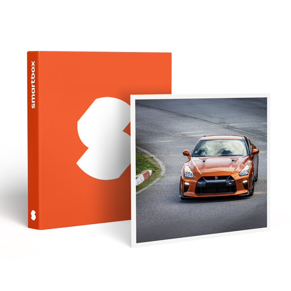 SMARTBOX - Coffret Cadeau Stage de pilotage : 2 tours de circuit au volant d'une Nissan GTR -  Sport & Aventure