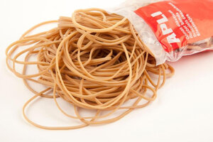 Bracelets Caoutchouc 60X2 100Gr.